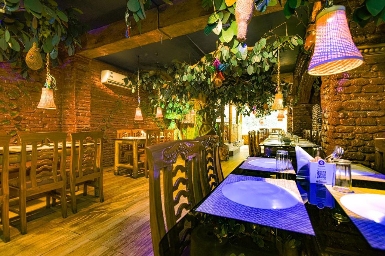 Fabhotel Dreamland Guest house Kolkata